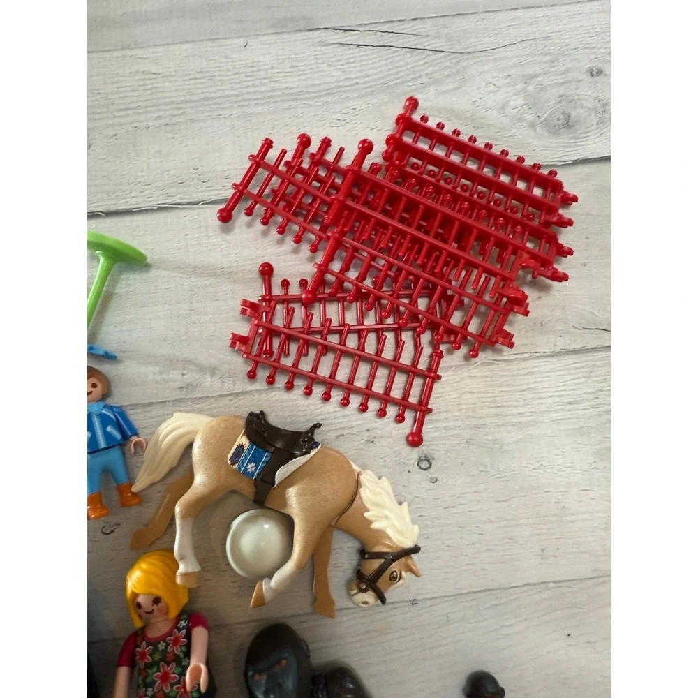 Playmobil lot people